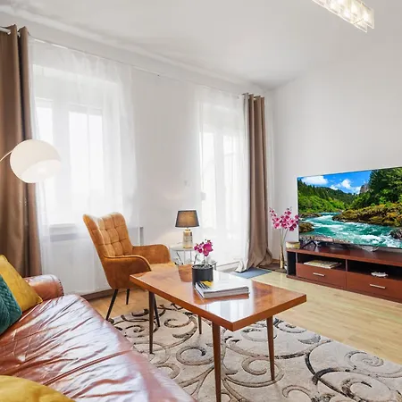 Heart Of The Center 2 By Zazi * Bratislava