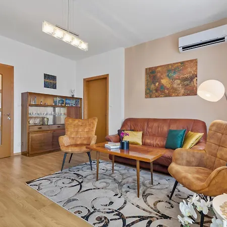Apartmán Heart Of The Center 2 By Zazi Bratislava